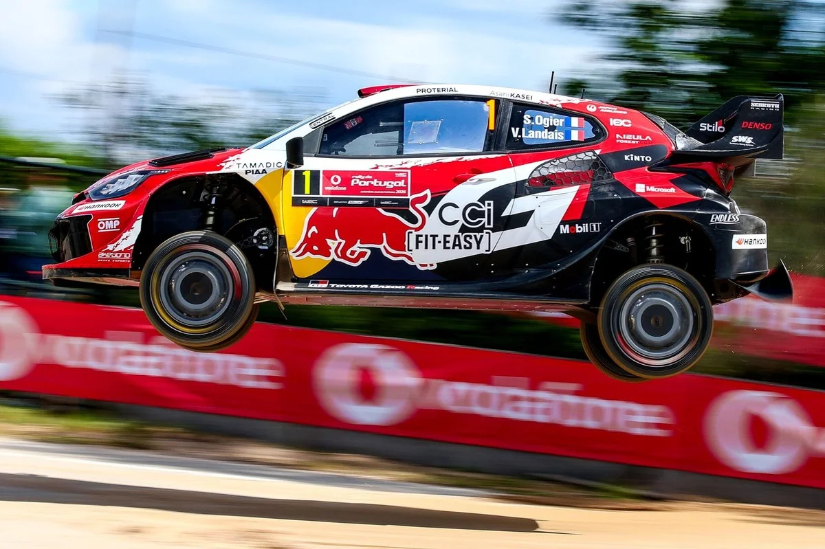 Ogier remporte la Super Spéciale d'ouverture en Grèce