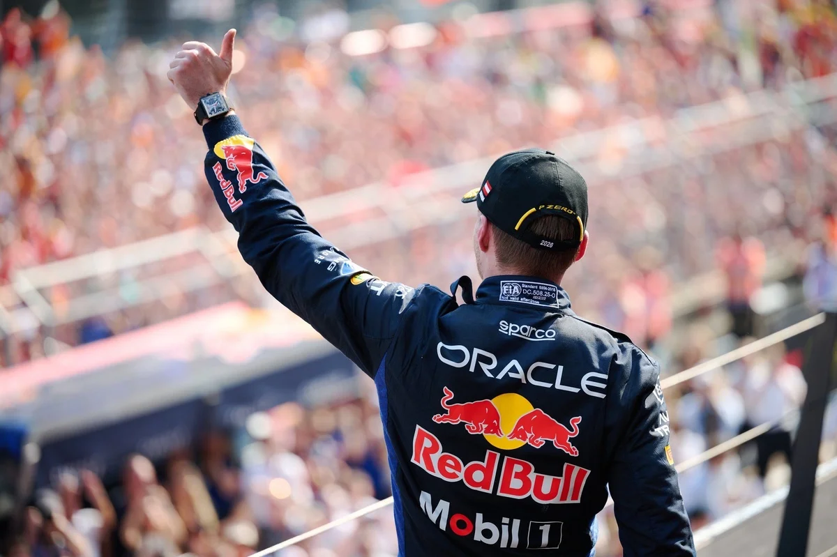 "Ils savent" : Verstappen a posé ses conditions à Red Bull pour rester après 2026