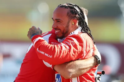Hamilton "aux anges" après une pole sprint surprise à Silverstone