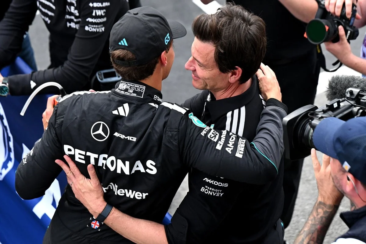 Pourquoi Wolff a recadré Russell à la radio après Silverstone