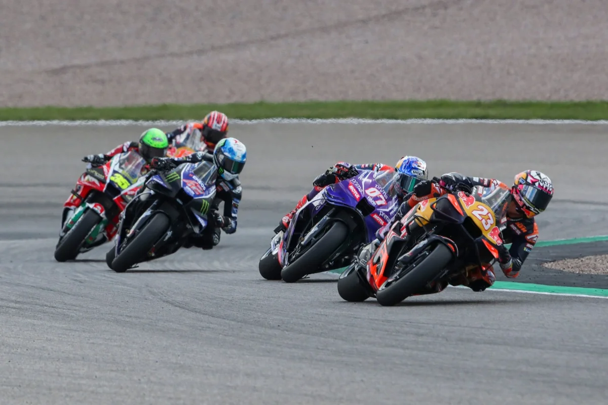 Comment Bastianini a fait fi des difficultés à dépasser au Sachsenring