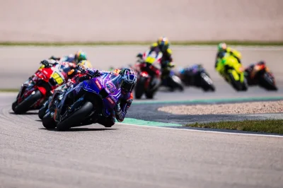 Le défi rébarbatif du Sachsenring : "Un peu notre Monaco, mais en Allemagne de l'Est"