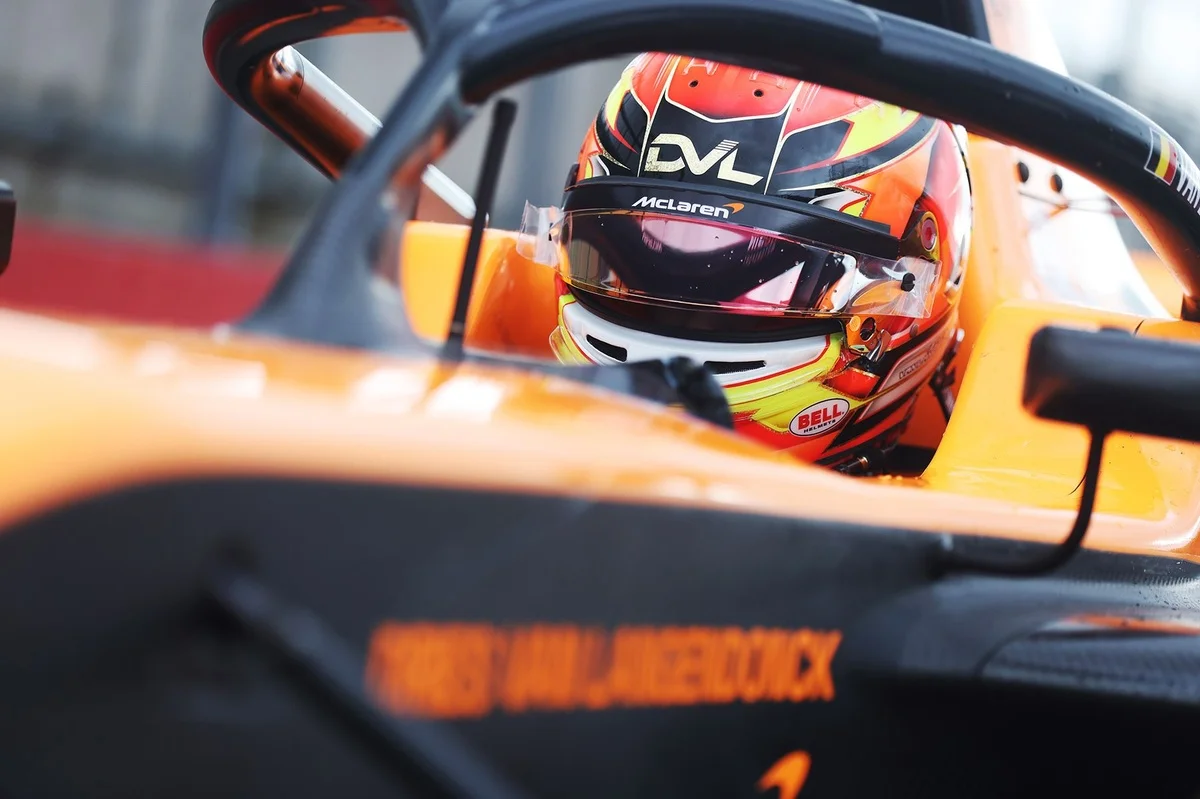 L'histoire derrière le recrutement par Verstappen d'un prodige belge de McLaren