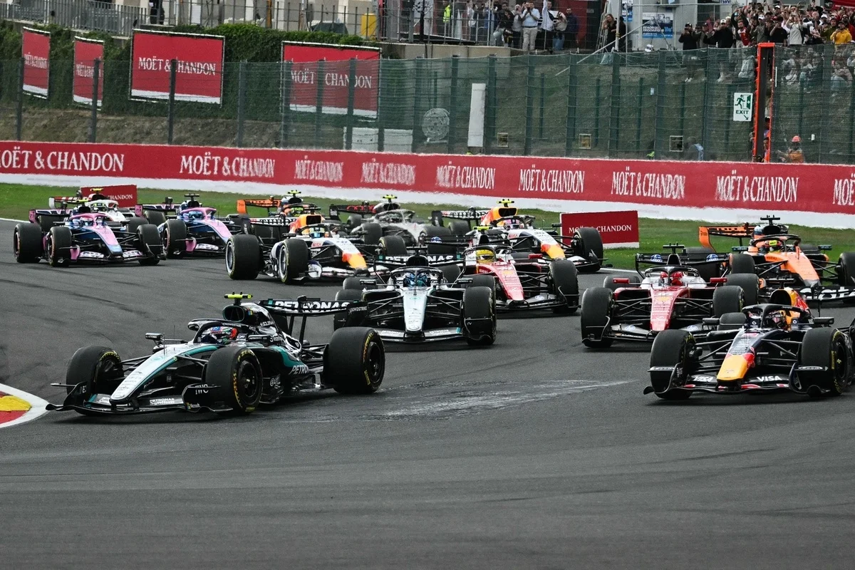 Tous les moteurs Mercedes touchés par un problème de puissance au départ à Spa