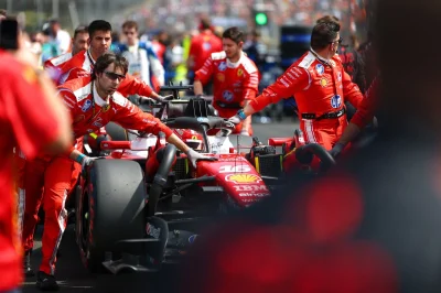 Leclerc perplexe face à la déception Ferrari : "C'est quand même très bizarre"