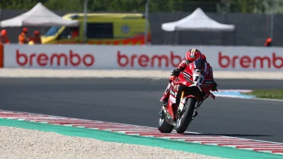 Superbike, Balaton Park Superpole : Bulega pulvérise le record de Toprak, Lecuona s’emporte