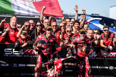 Superbike, Hongrie : La domination de Bulega se poursuit avec un quatrième triplé à Balaton Park !