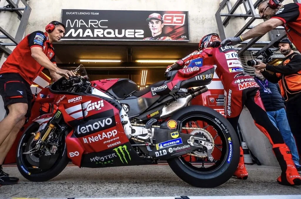 MotoGP -“Il est devenu fragile comme de la porcelaine” : le paddock découvre en France un Marc Marquez qu’il n’avait jamais vu