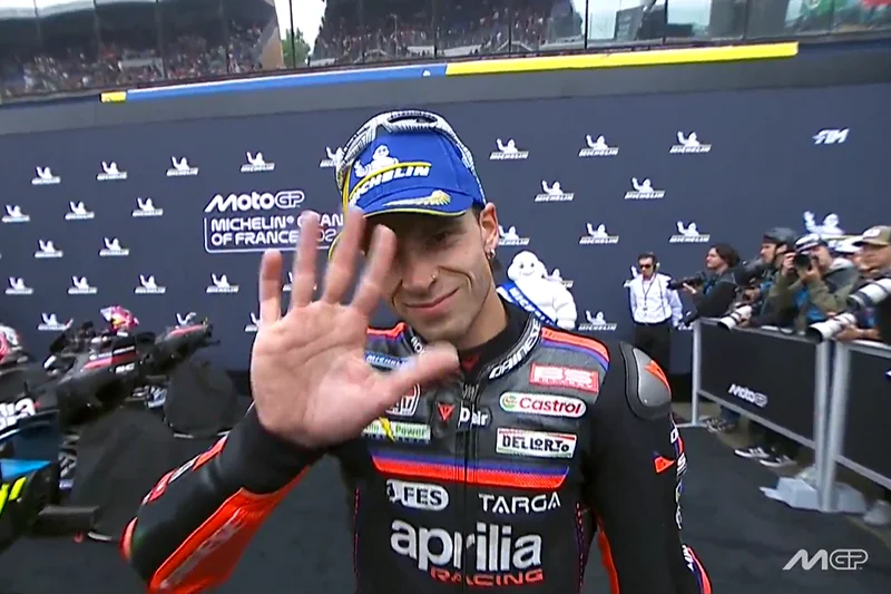 MotoGP, France, Grand Prix : Marco Bezzecchi (Aprilia/2) « À chaud »