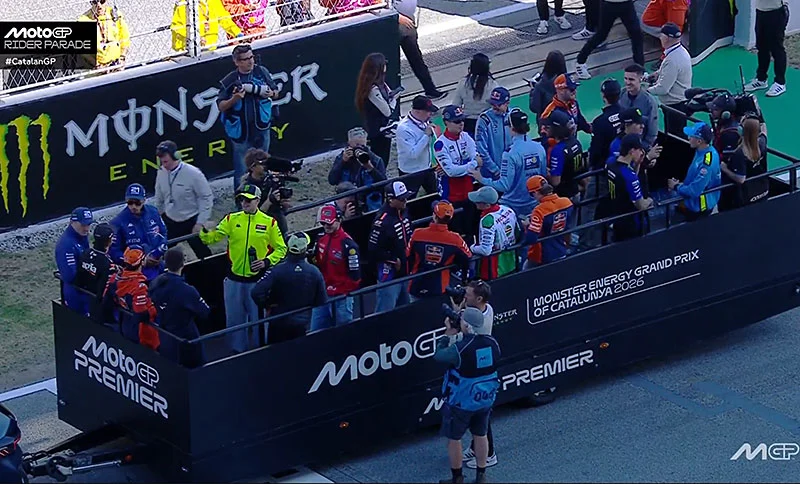 MotoGP, Barcelone Catalogne, Parade LIVE : La charrette catalane !