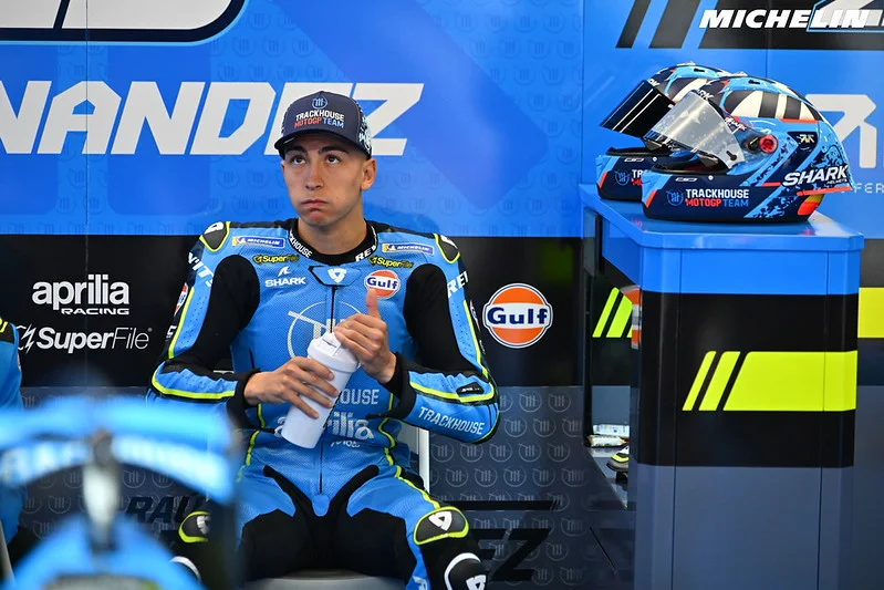 Parlons MotoGP : Ça commence à faire beaucoup pour Raul Fernandez