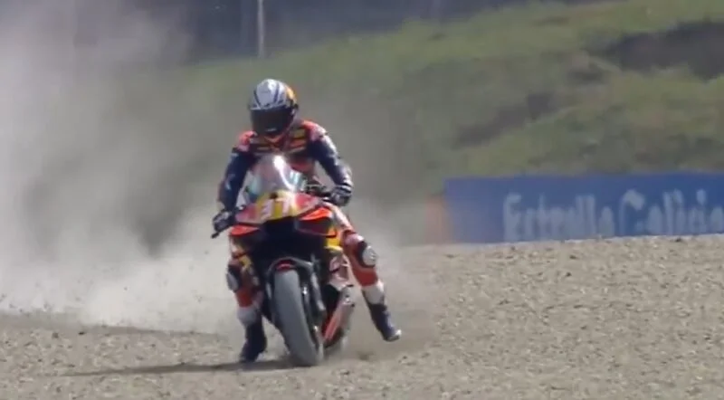 MotoGP Italie J1, Pedro Acosta (KTM/13) choqué et déçu : « Rien n’a marché aujourd’hui, absolument rien »