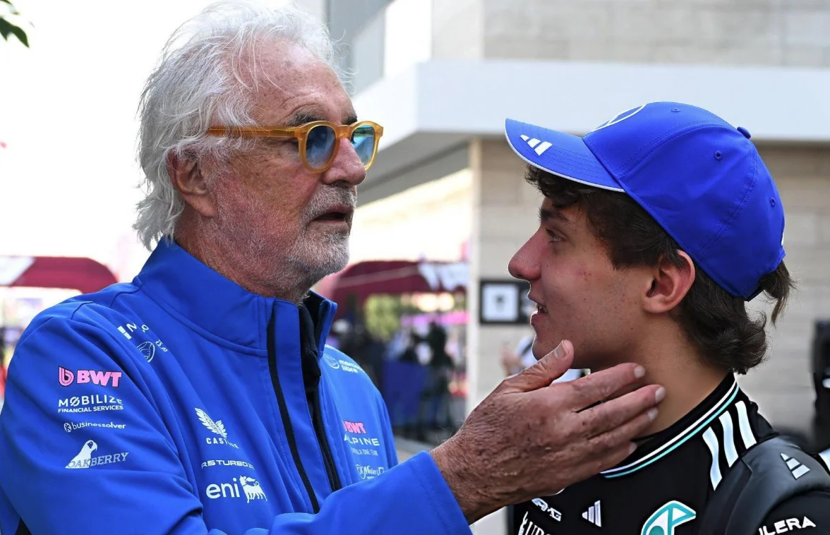 F1 : Briatore sous le charme : « Antonelli est un phénomène né, comme Valentino Rossi »