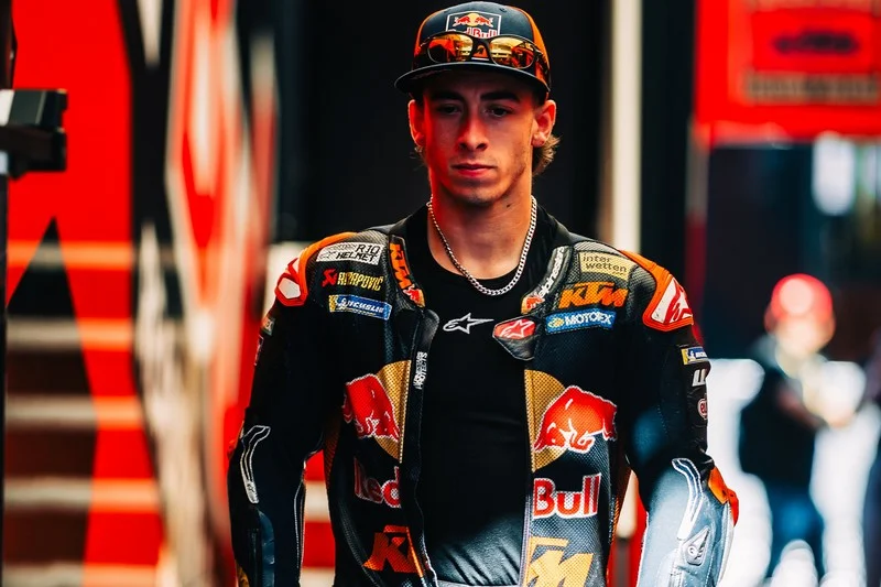 MotoGP, Brno J1, Pedro Acosta (KTM/6) impressionné par Aprilia : « Ils pourront faire une course quasiment en solitaire »