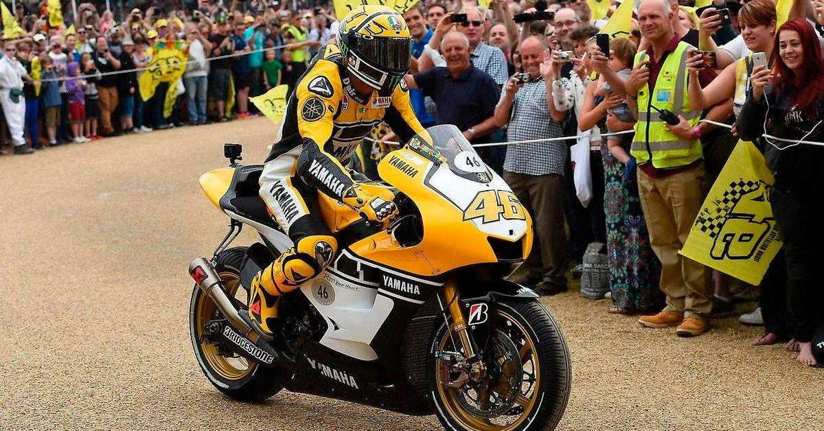 « Pecco Bagnaia rêve déjà de quitter le MotoGP » : Valentino Rossi révèle le futur inattendu de son champion