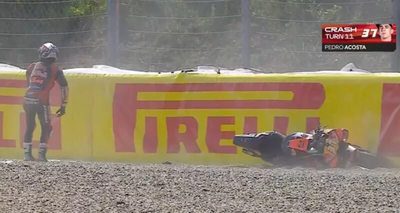 MotoGP Brno J2, Pedro Acosta (KTM/Ab) a ENCORE subi un problème technique : « ça ne devrait pas se produire »