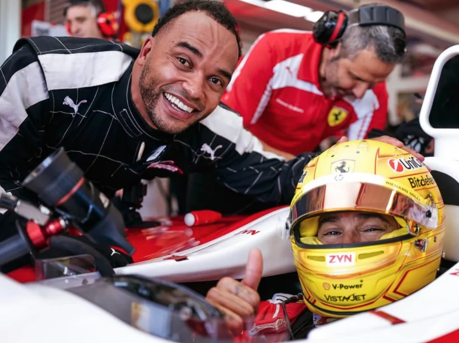 F1 – Lewis Hamilton offre à son frère un moment inoubliable au volant d’une Ferrari V10 à Fiorano