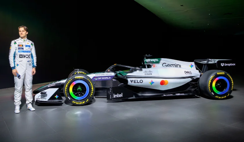 F1- Retour aux origines : A Silvertsone, McLaren dévoile une livrée inspirée de sa F1 de 1966