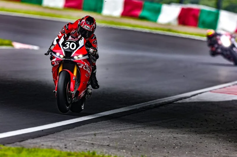 Endurance, Suzuka 8 Heures 2026, J4 (Qualifications) : Honda pour 75 millièmes devant BMW !