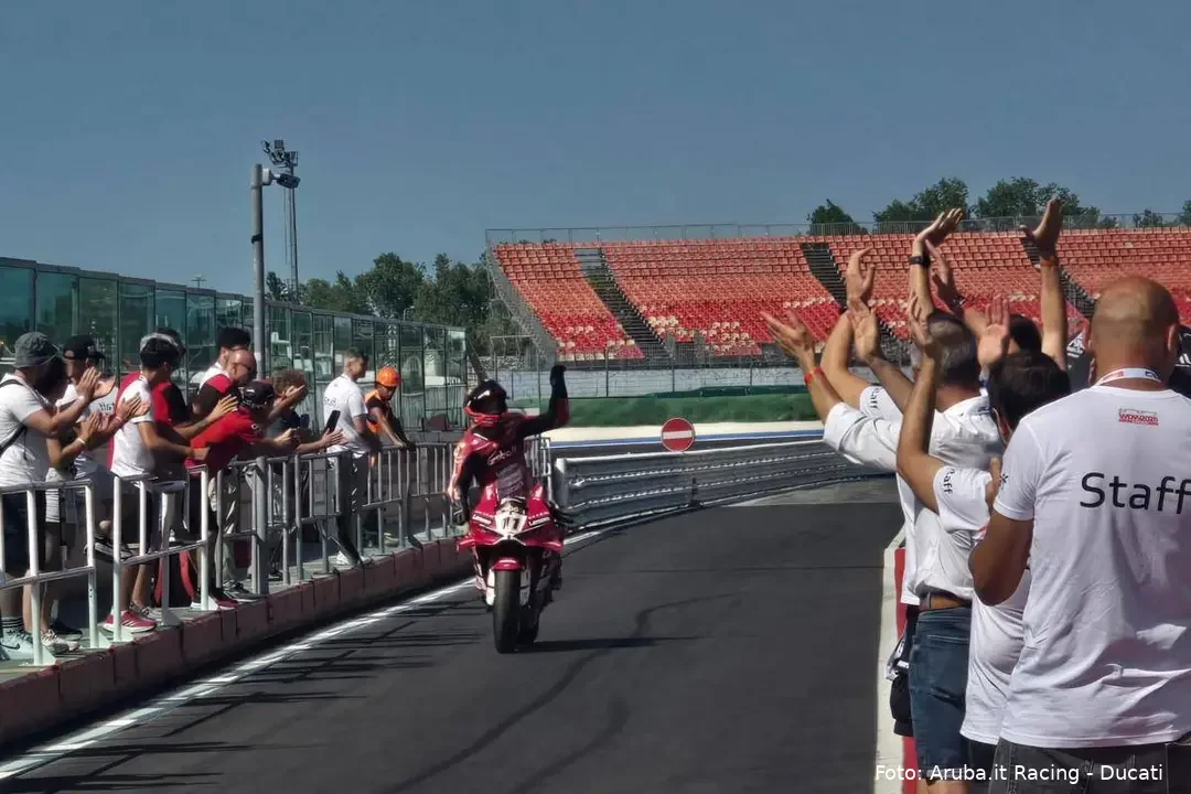 WDW 2026 : Qualifications de la Race of Champions, la Superbike devance le MotoGP, Bulega en pole