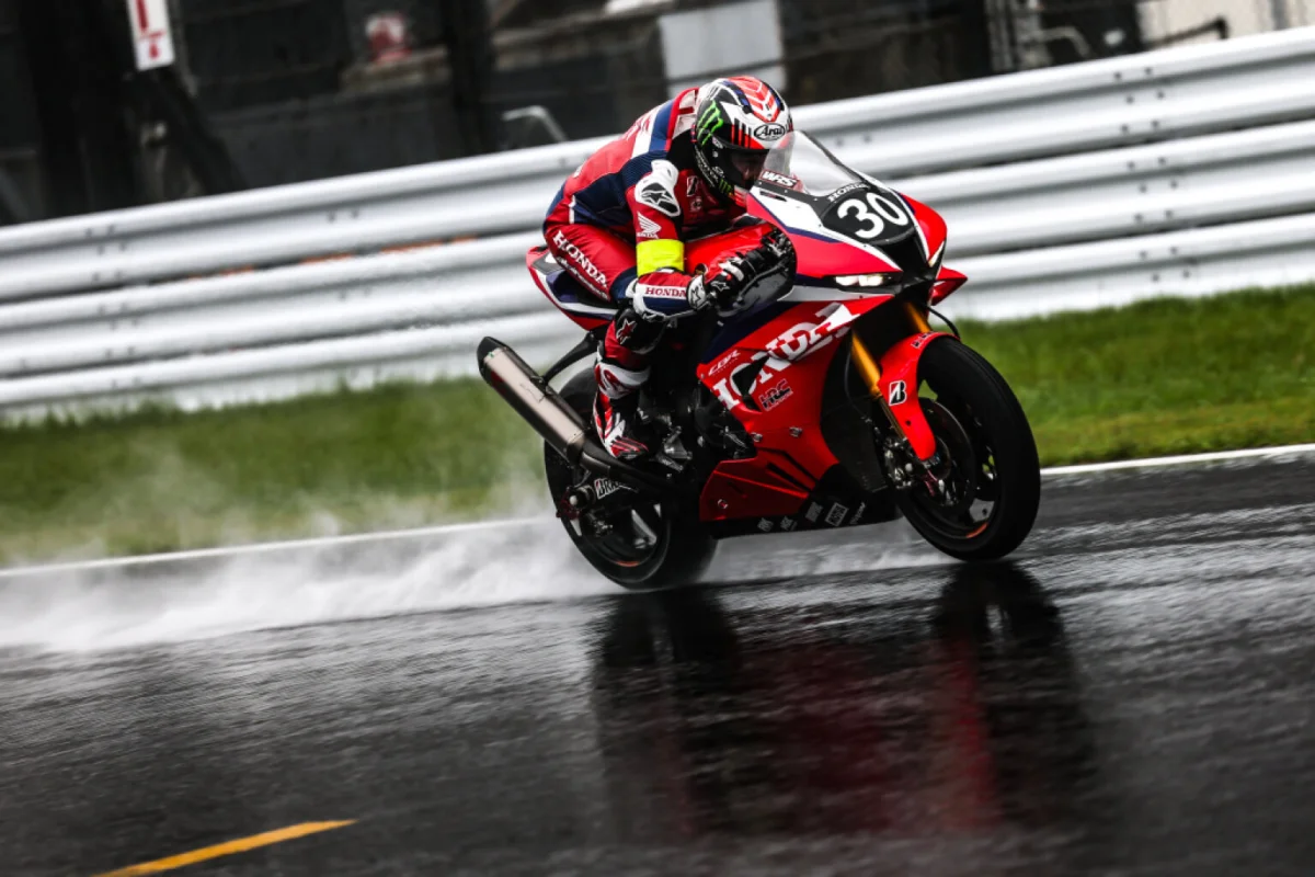 8H de Suzuka, H+2 : La pluie fait son retour, la safety car aussi
