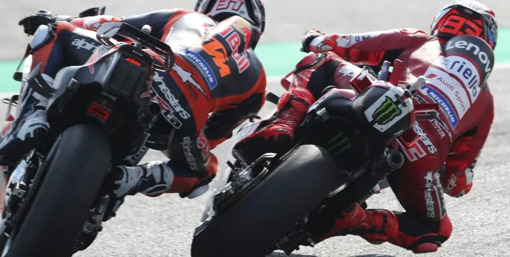 MotoGP – Nicolò Bulega surprend tout le paddock : il voit déjà Pedro Acosta meilleur que Marc Marquez dans un domaine clé