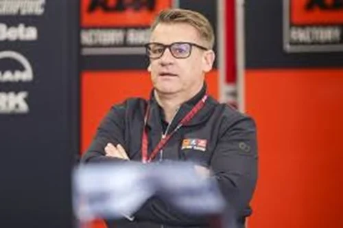 MotoGP – KTM s’exprime au Sachsenring : Pit Beirer recadre le dossier Viñales et prépare l’avenir