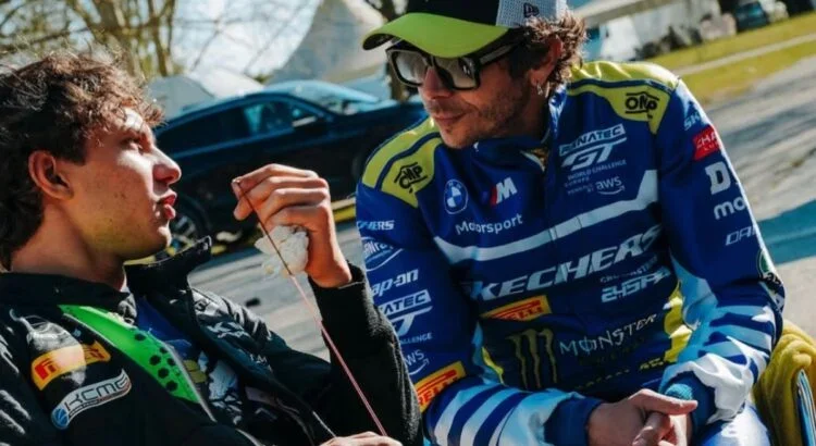 F1 – Valentino Rossi choisit Antonelli plutôt que Ferrari : une déclaration presque révolutionnaire en Italie