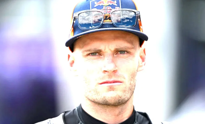 MotoGP – Brad Binder, victime de son propre silence ? Quand le MotoGP moderne exige aussi de savoir se vendre