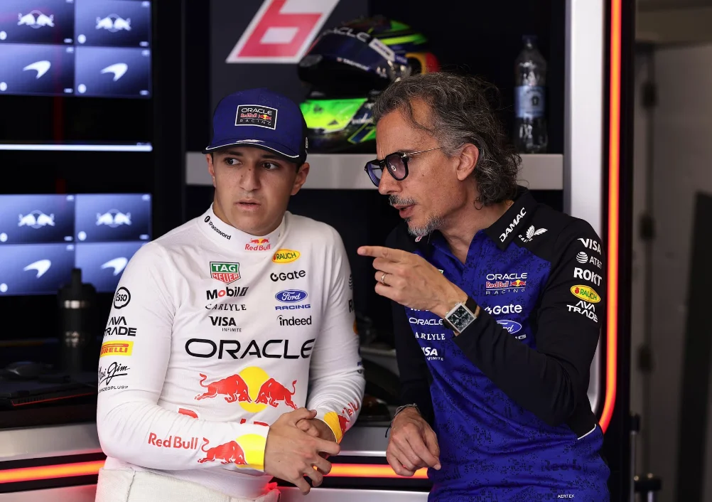 F1 – Red Bull découvre enfin la logique : Hadjar prêt à briser la malédiction du deuxième baquet en 2027
