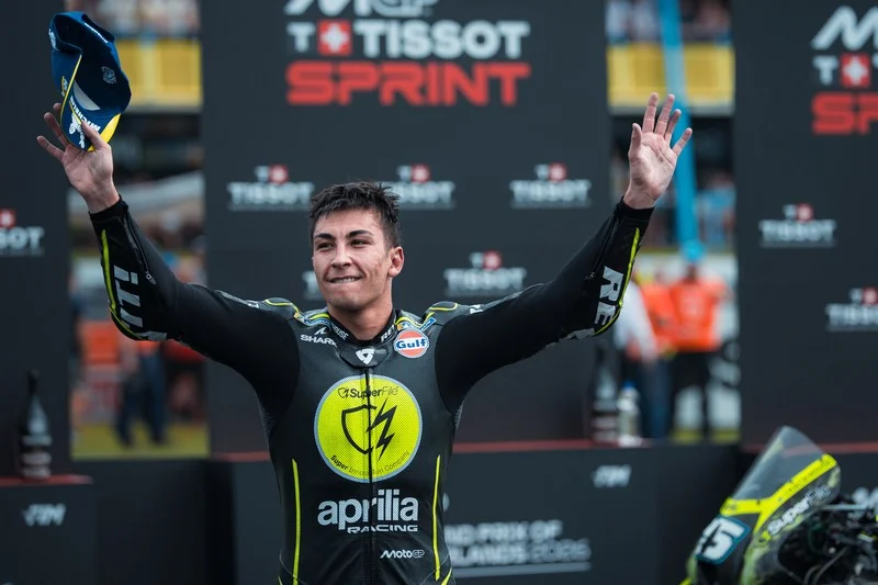 MotoGP, BREAKING NEWS, Raúl Fernández prolongé chez Trackhouse : « Il y a encore des chapitres à écrire »