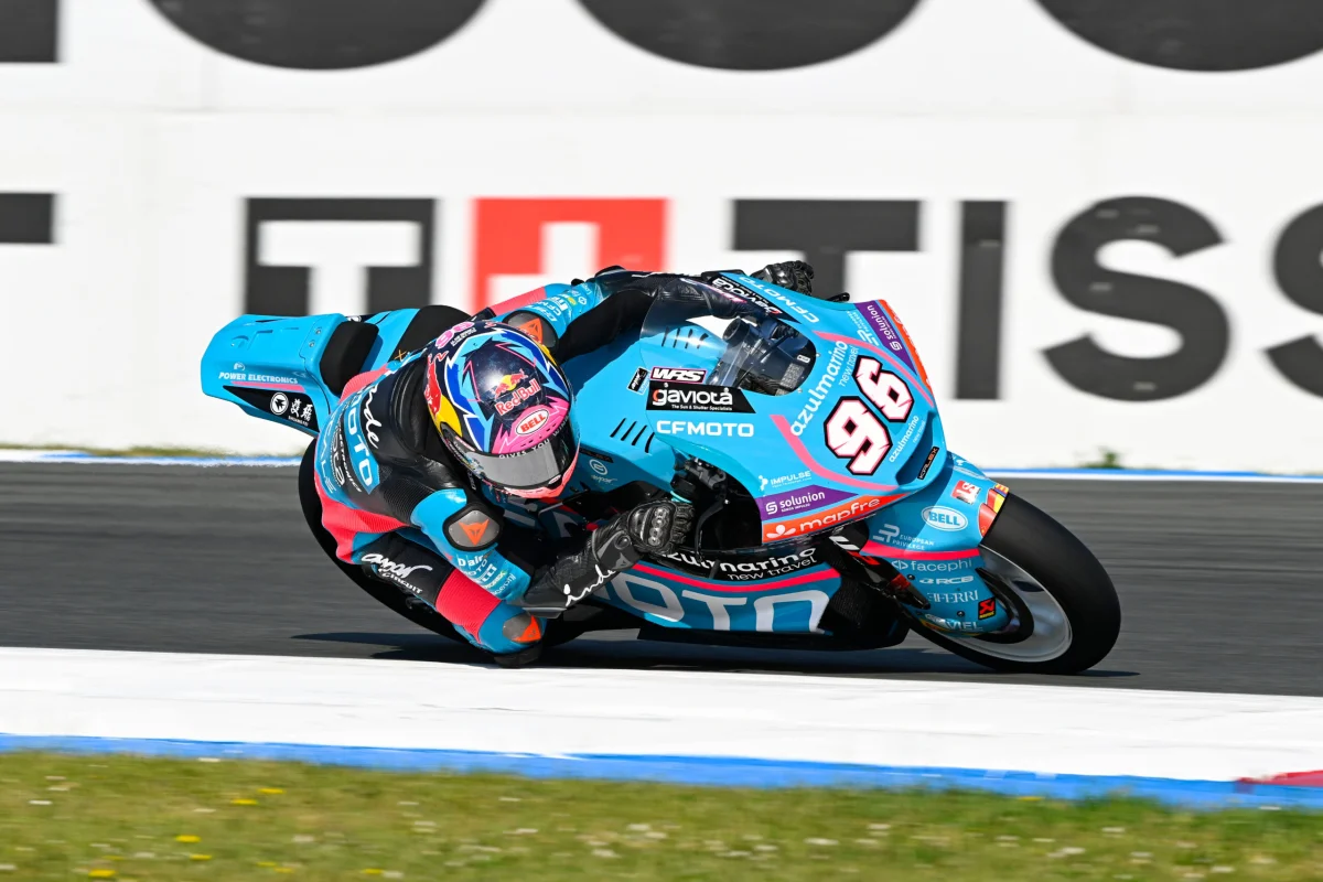 Moto2 Silverstone, J1 : Daniel Holgado se démarque