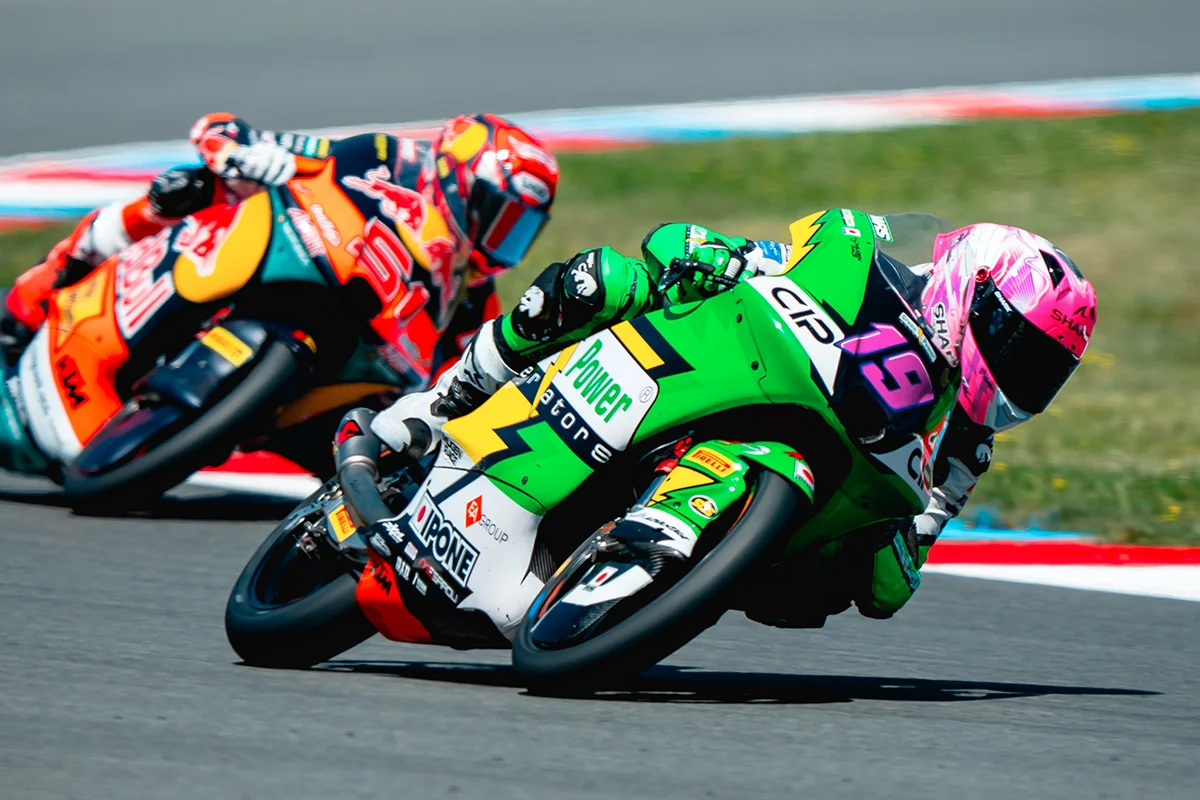 Moto3 Silverstone Qualifications : Quiles se blesse, le CIP signe un doublé !