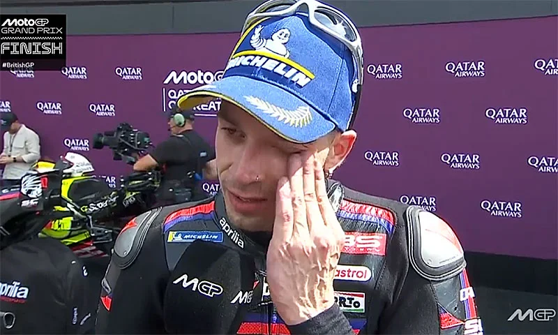 MotoGP, Silverstone, Grand Prix : Marco Bezzecchi (Aprilia/3) « À chaud »