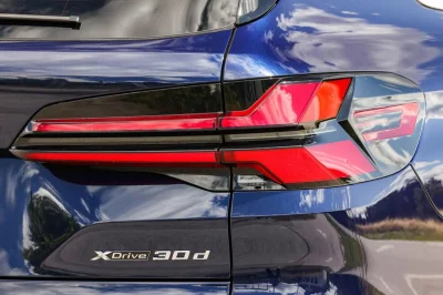 BMW s’inspire de la Classe G, du Land Cruiser et de Rivian pour breveter un châssis SUV inédit — Munich joue une carte que personne ne lui connaissait