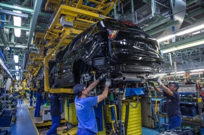 Les propriétaires chinois de Volvo négocient une reprise chez Ford pour produire des voitures « made in Europe »