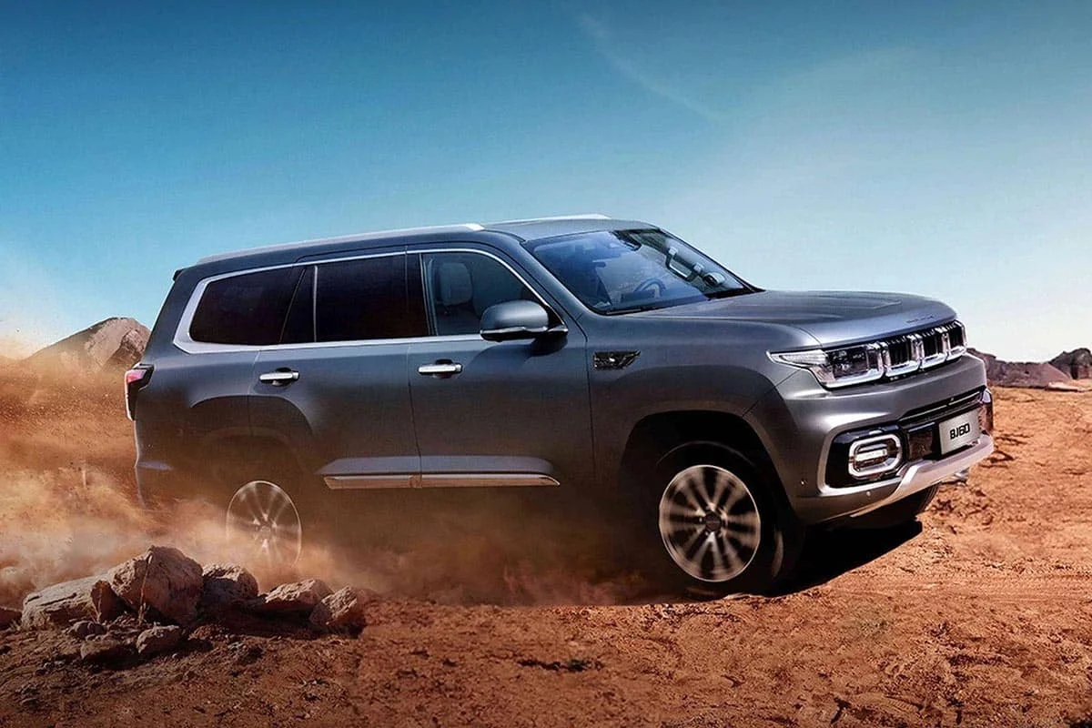 2027 approche et ce SUV de plus de 5 mètres à 7 places, 256 ch et label ECO arrive avec un prix qui va faire réfléchir tout le segment