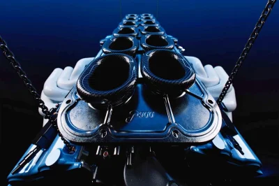 En 2026, des ingénieurs italiens créent encore des V12 atmosphériques à 10 000 tr/min pour 900 CV