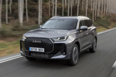 Ebro dépasse Ford et Omoda en Espagne avec quatre SUV assemblés localement