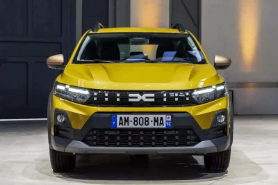 Dacia Sandero hybride : la citadine low-cost se lance dans l’électrification avec de grandes ambitions