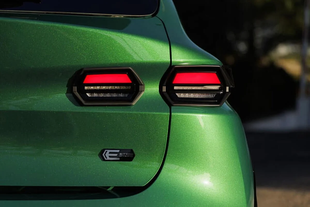 Renault bifuel ECO automatique à 21 900 € défie l’hybride avec ses 1 450 km d’autonomie exceptionnelle