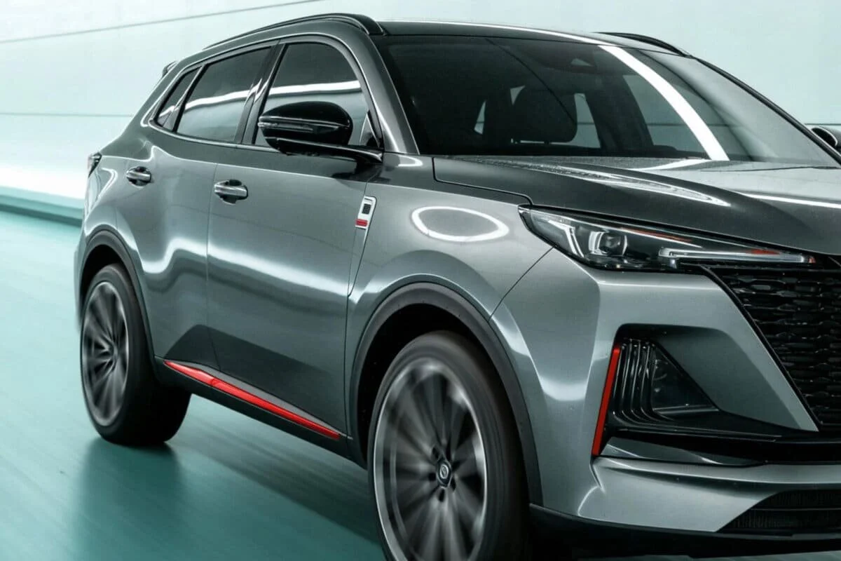 Ce SUV compact bien équipé de 188 ch défie la Peugeot 3008 avec un prix plus attractif