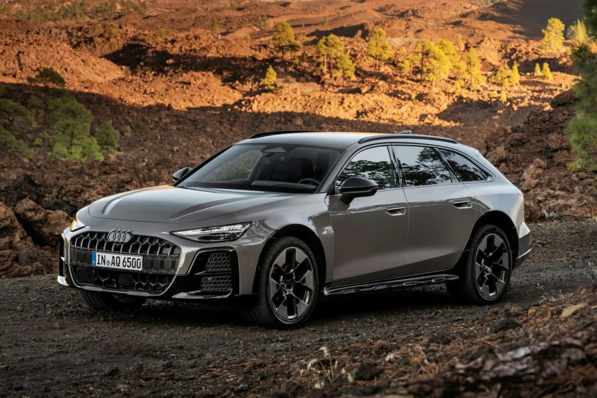Audi A6 allroad 2026 : pendant que tout le monde achète des SUV, Audi continue de croire aux breaks