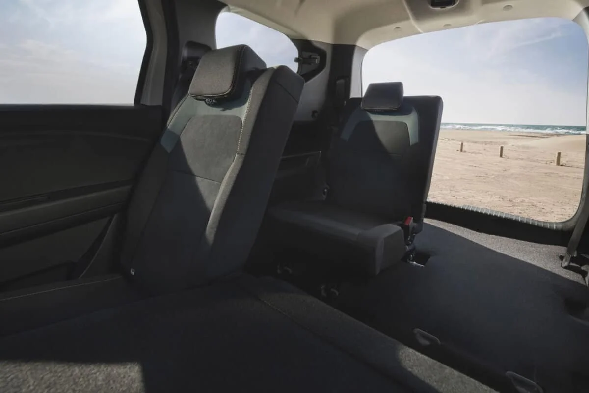 5 ou 7 places, 708 litres de coffre et moins cher qu’une Renault Clio : l’anti-SUV de Dacia n’a décidément peur de rien