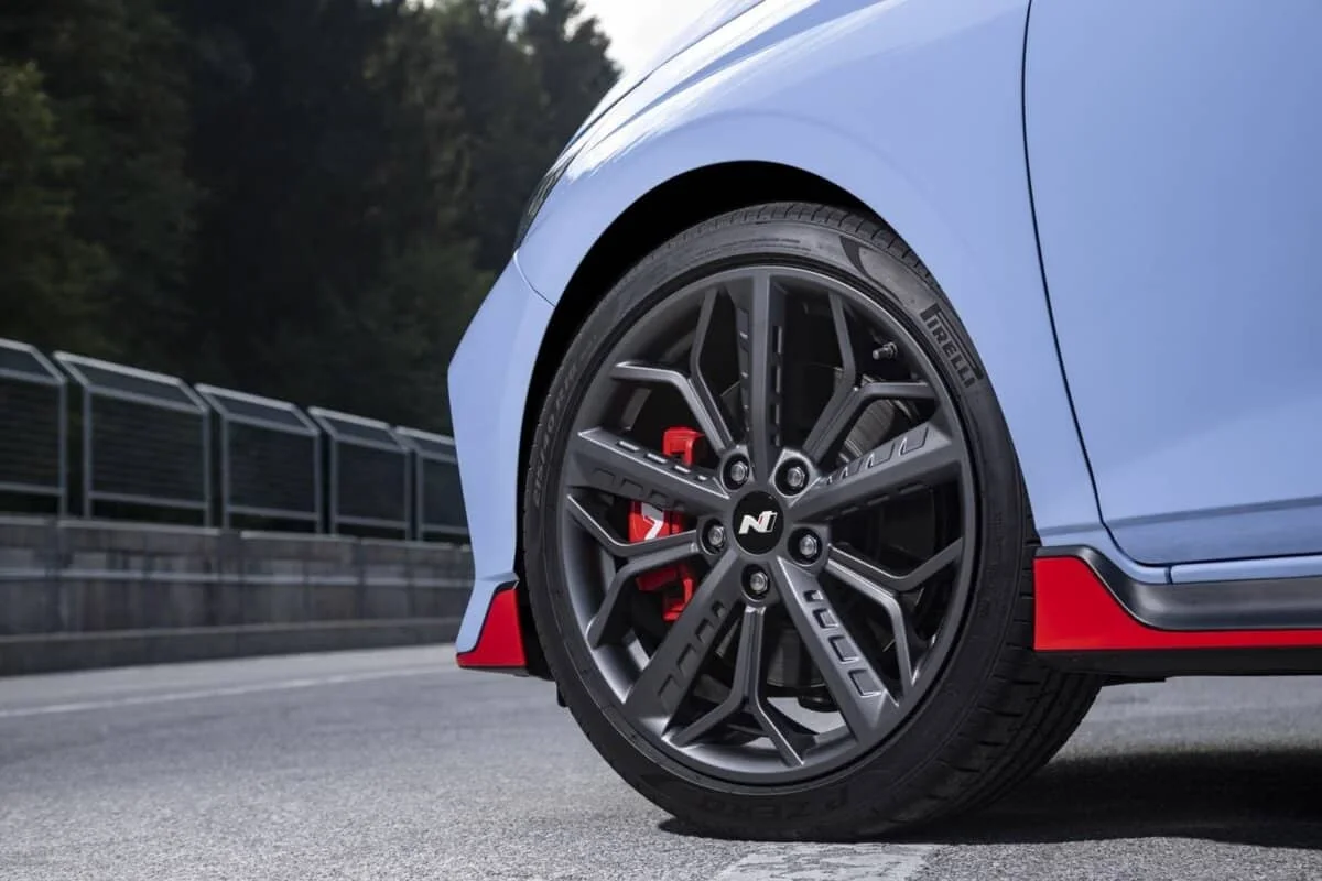 La nouvelle Hyundai i20 N reste thermique et veut redonner vie aux petites sportives