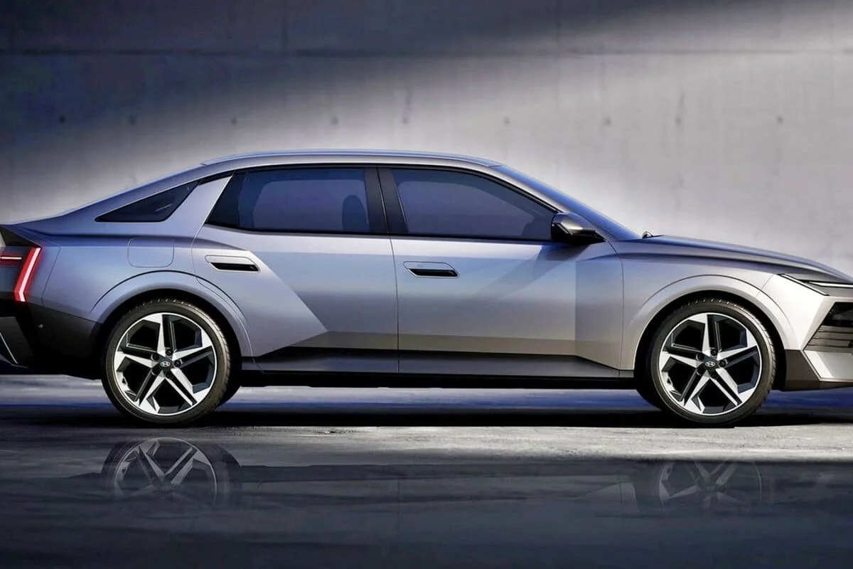 Design avant-gardiste et moteur idéal pour le marché européen : les premières images de la Hyundai Avante confirment qu’elle mérite bien son surnom d’« Audi A4 » coréenne