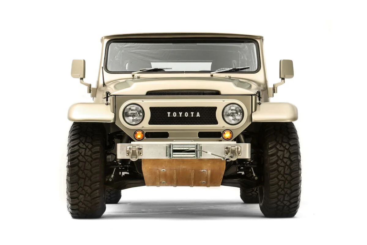Toyota lance un 4×4 au look brut et aux 204 ch qui talonne voire surpasse le Land Cruiser hors route