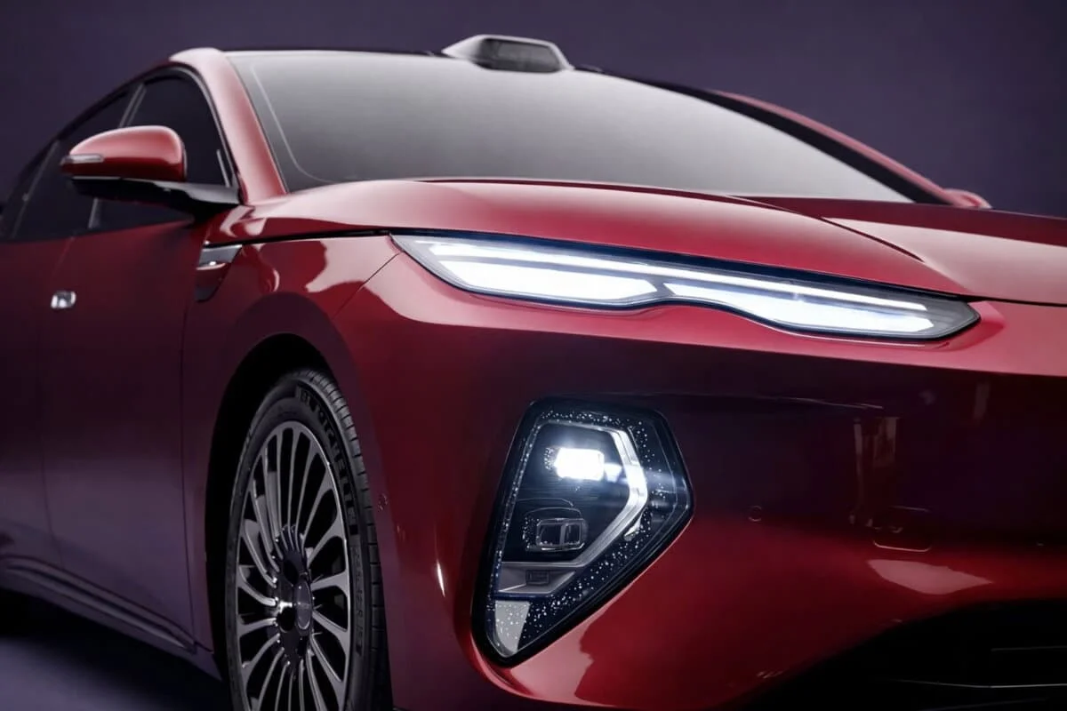 BYD récolte 65 000 réservations pour sa berline de luxe électrique rivale de l’Audi A8 avant même sa révélation