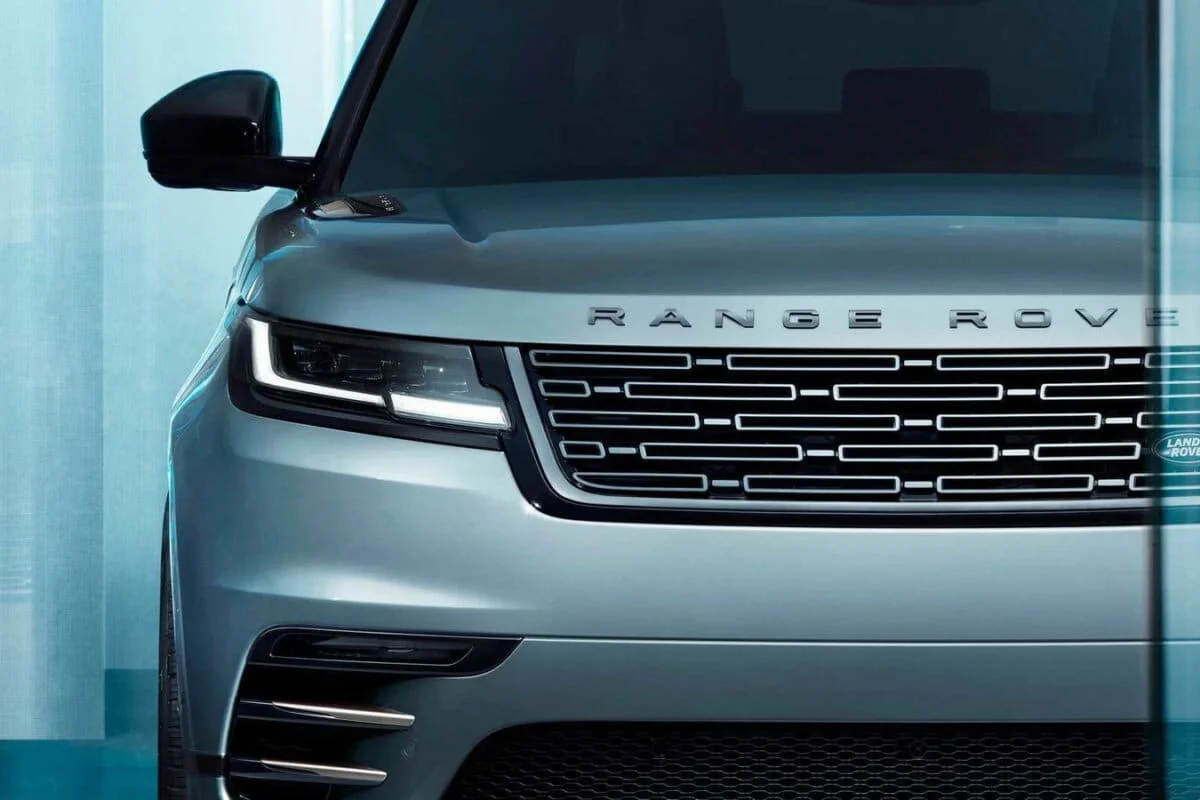Range Rover contre BMW X3 : le futur SUV compact de la marque britannique promet d’être très différent