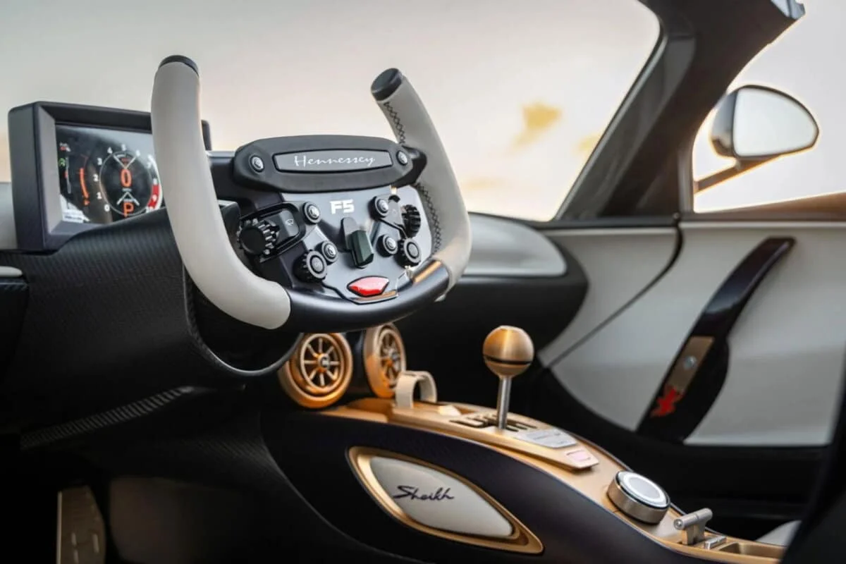 Hennessey défie Ferrari avec une hypercar de 2 000 ch dotée d’une boîte manuelle